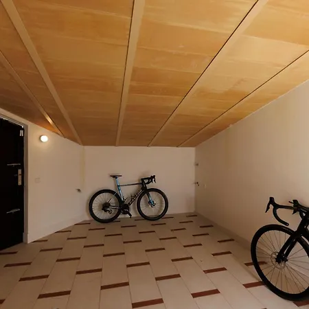 Bravissimo Vivaldi 3b, Monthly Apartment Girona