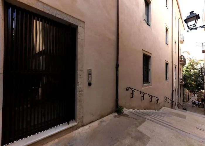 Bravissimo Vivaldi 3b, Monthly * Girona