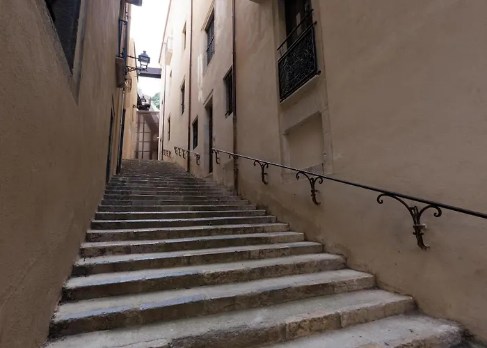 Bravissimo Vivaldi 3b, Monthly Girona